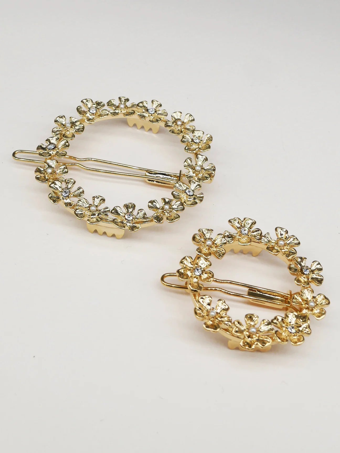 Flower round hair clip - Gold Olivia
