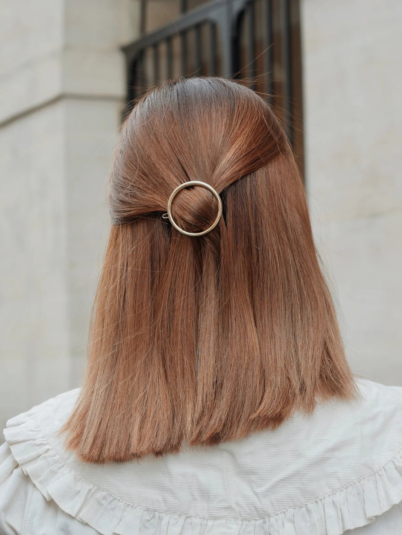 Round smooth gold hair clip - Alice