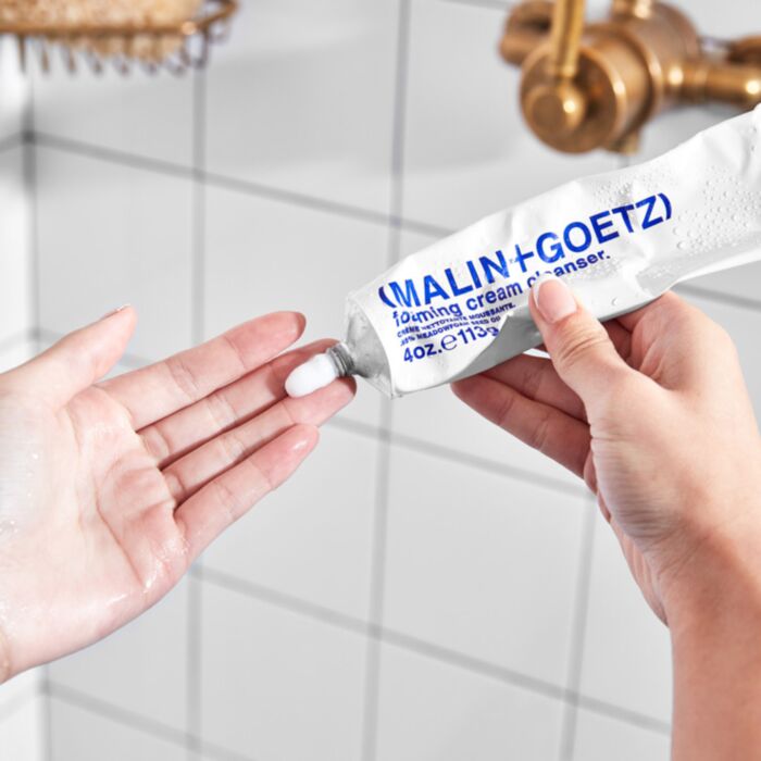 Foaming cream cleanser