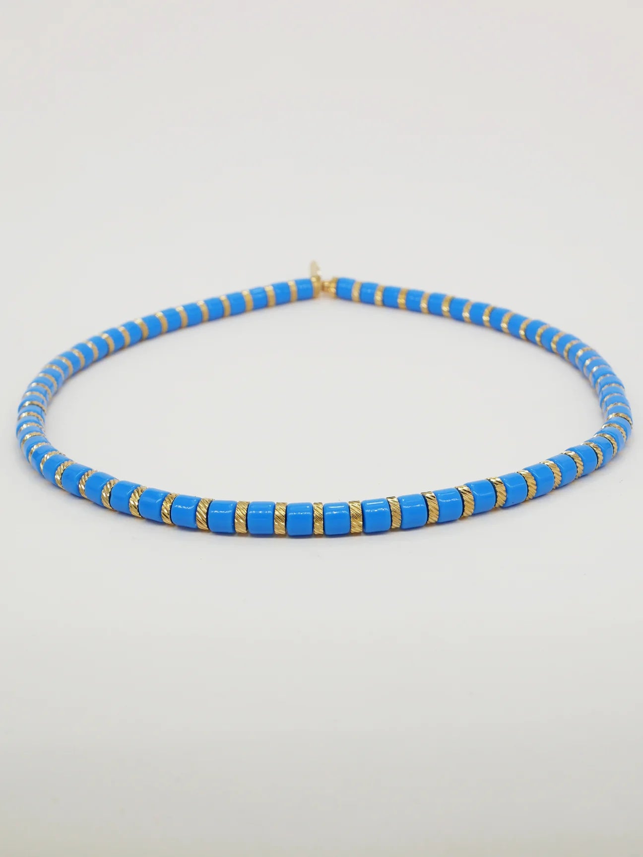 Bichou striped in color and gold