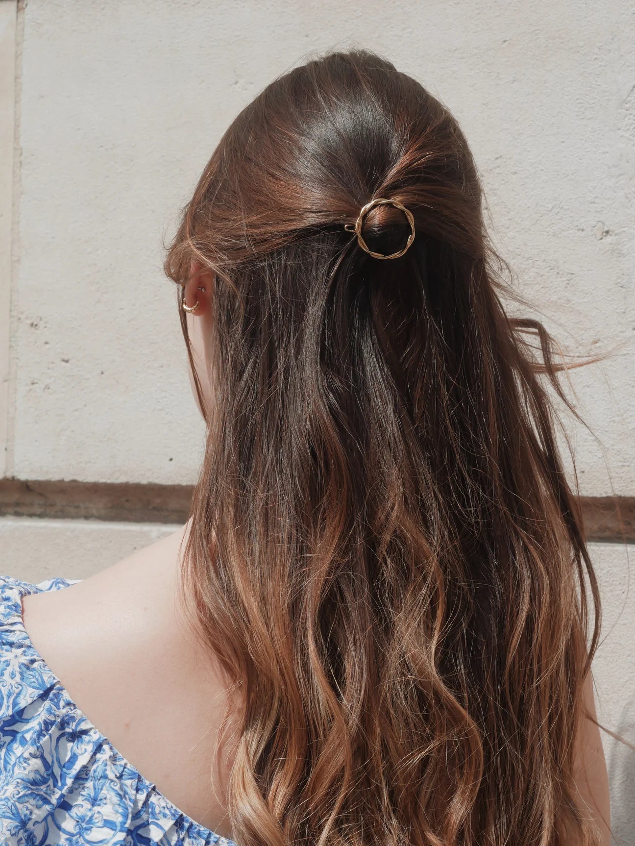Twisted round hair clip - Valentina gilded